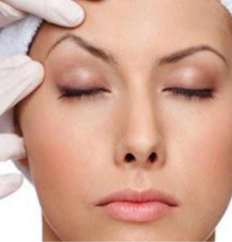 جراحة الجفن العلوي والسفلي (رأب الجفن):